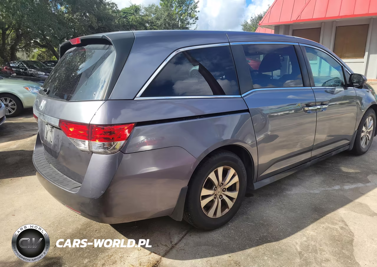 2014 Honda Odyssey Ex-L VIN:5FNRL5H60EB096094 - 4