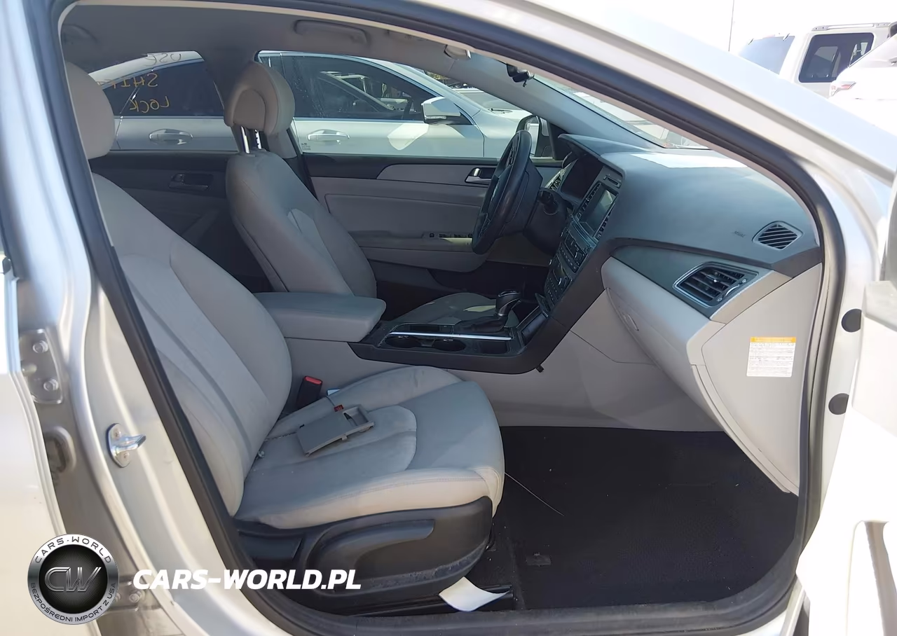 2017 Hyundai Sonata Hybrid Se VIN:KMHE24L38HA063040 - 5