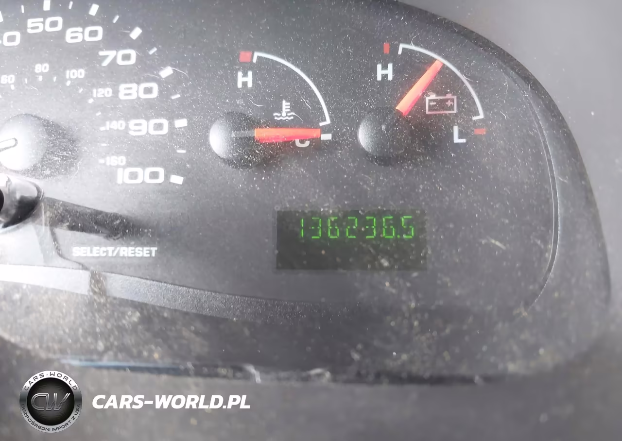 2005 Ford E-150 Chateau-Xl-Xlt VIN:1FMRE11L85HB37344 - 7