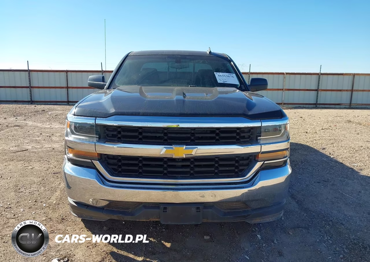 2018 Chevrolet Silverado 1500 1Lt VIN:1GCRCREC0JZ141010 - 12