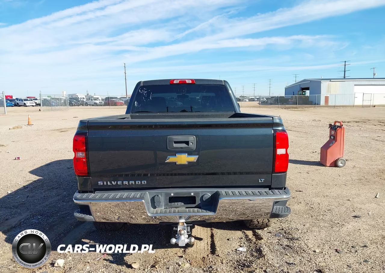 2018 Chevrolet Silverado 1500 1Lt VIN:1GCRCREC0JZ141010 - 16