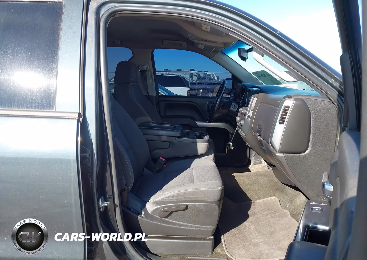 2018 Chevrolet Silverado 1500 1Lt VIN:1GCRCREC0JZ141010 - 5