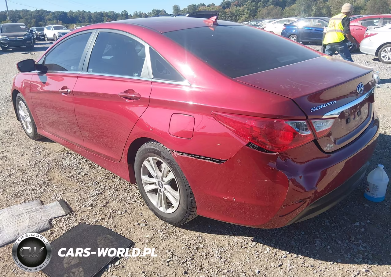 2014 Hyundai Sonata Gls VIN:5NPEB4AC8EH843244 - 3