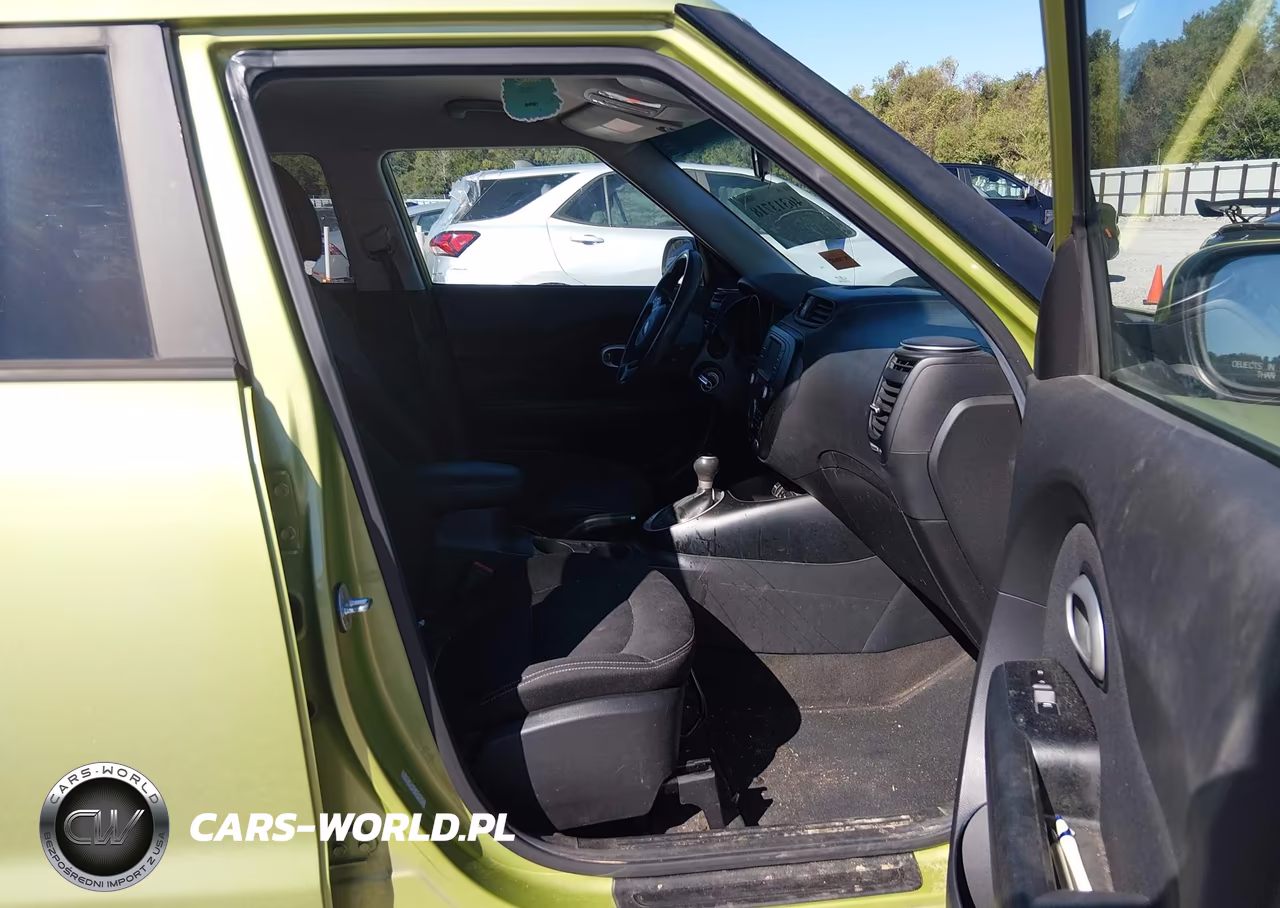 2017 Kia Soul + VIN:KNDJP3A52H7877832 - 5