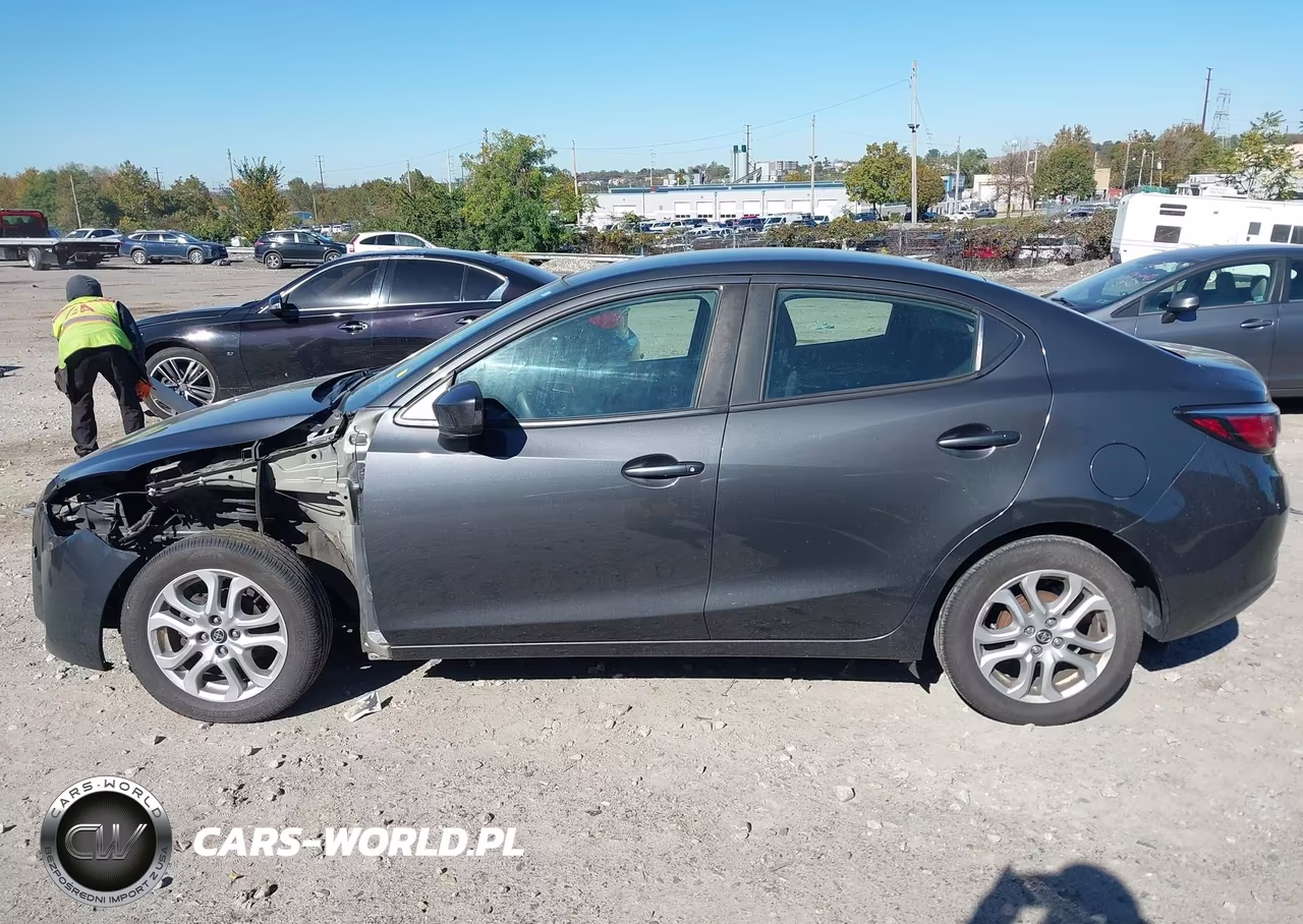 2017 Toyota Yaris Ia VIN:3MYDLBYV5HY195276 - 14