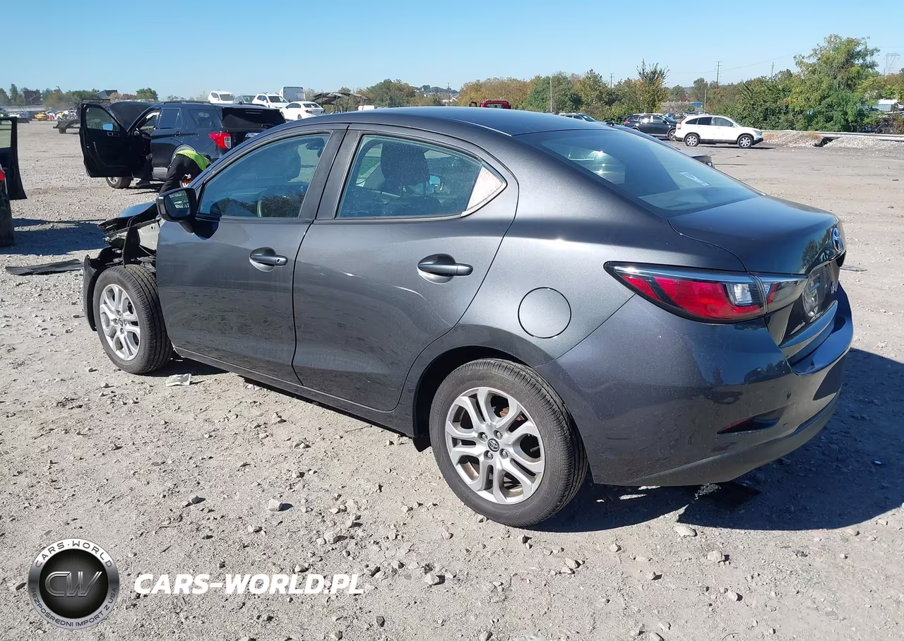2017 Toyota Yaris Ia VIN:3MYDLBYV5HY195276 - 3