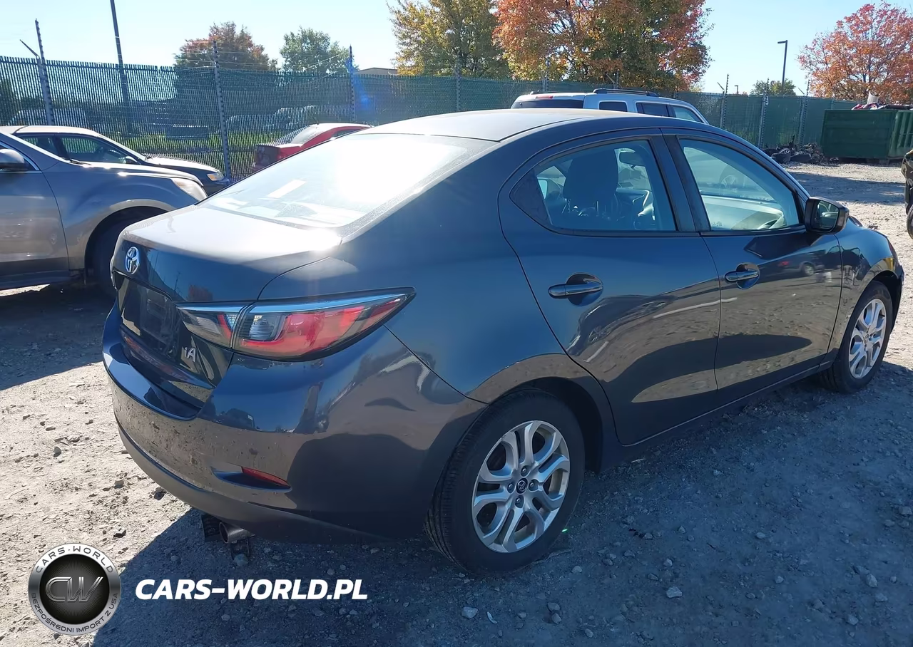 2017 Toyota Yaris Ia VIN:3MYDLBYV5HY195276 - 4