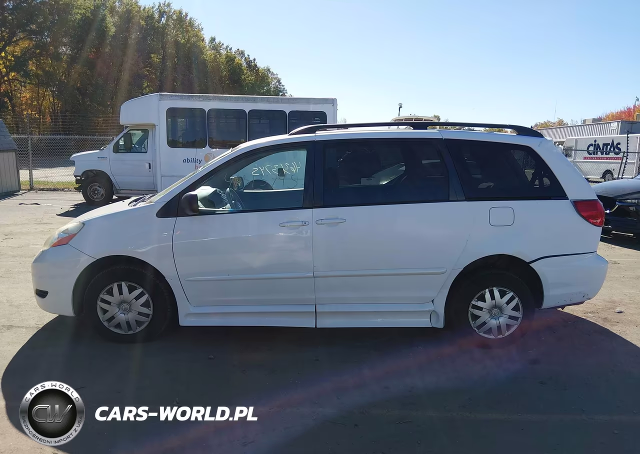 2008 Toyota Sienna Le VIN:5TDZK23C68S186333 - 14