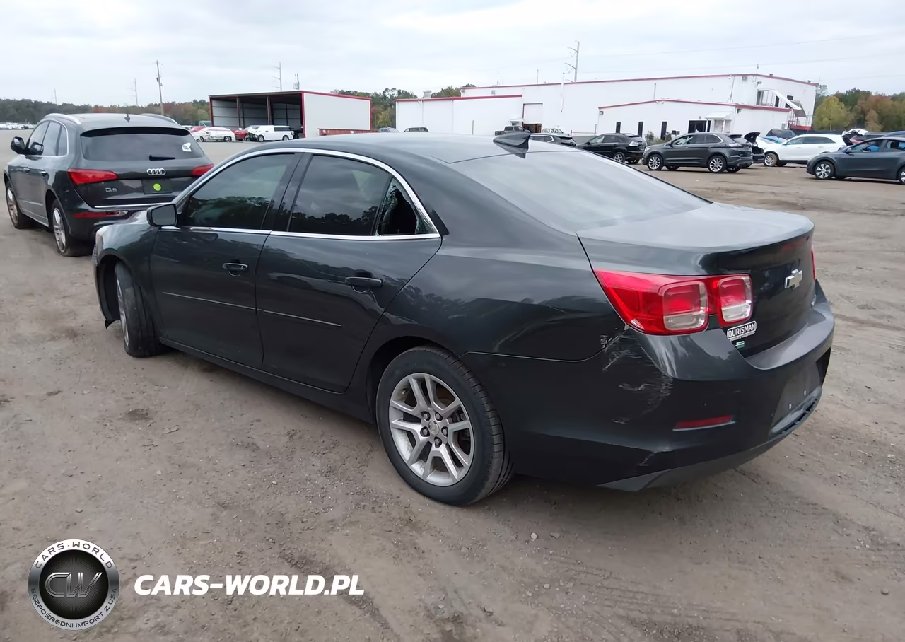2015 Chevrolet Malibu 1Lt VIN:1G11C5SL5FF330408 - 3