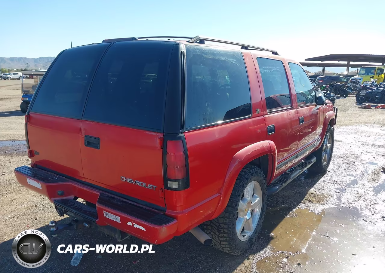 2000 Chevrolet Tahoe Z71 VIN:1GNEK13R3YR129364 - 4