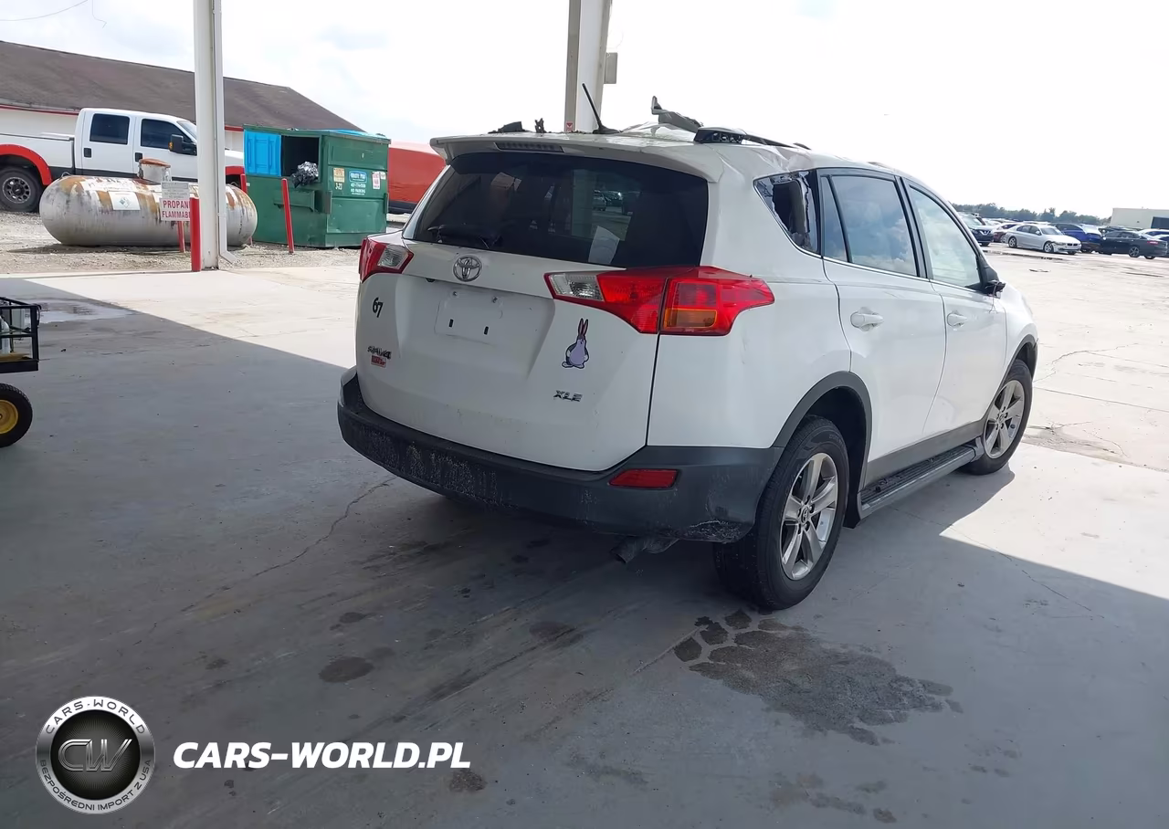 2015 Toyota Rav4 Xle VIN:JTMWFREV5FD059225 - 4