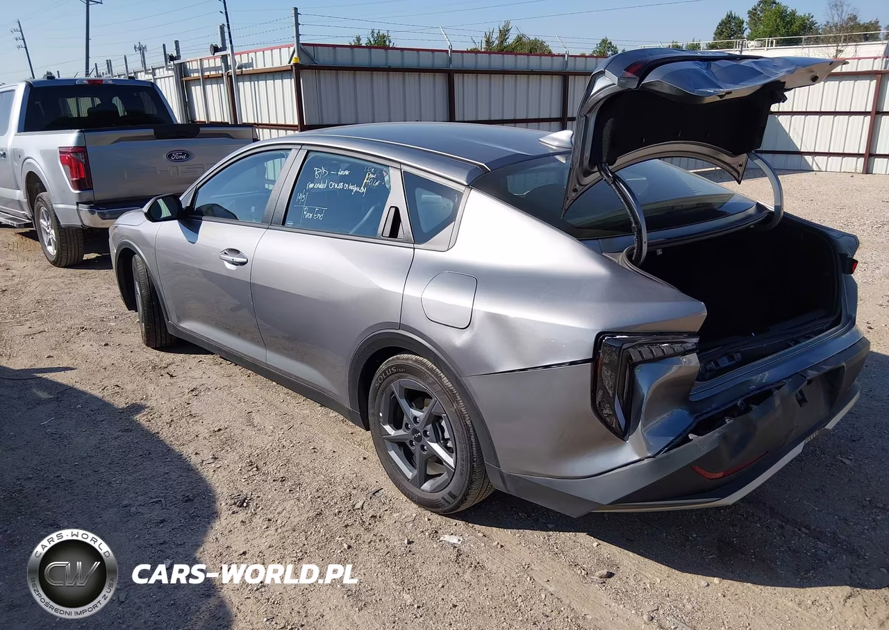 2026 Kia K4 Lxs VIN:3KPFT4DE7TE298055 - 3