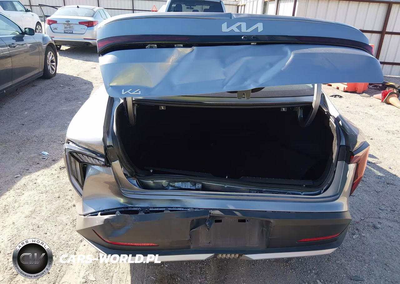 2026 Kia K4 Lxs VIN:3KPFT4DE7TE298055 - 6