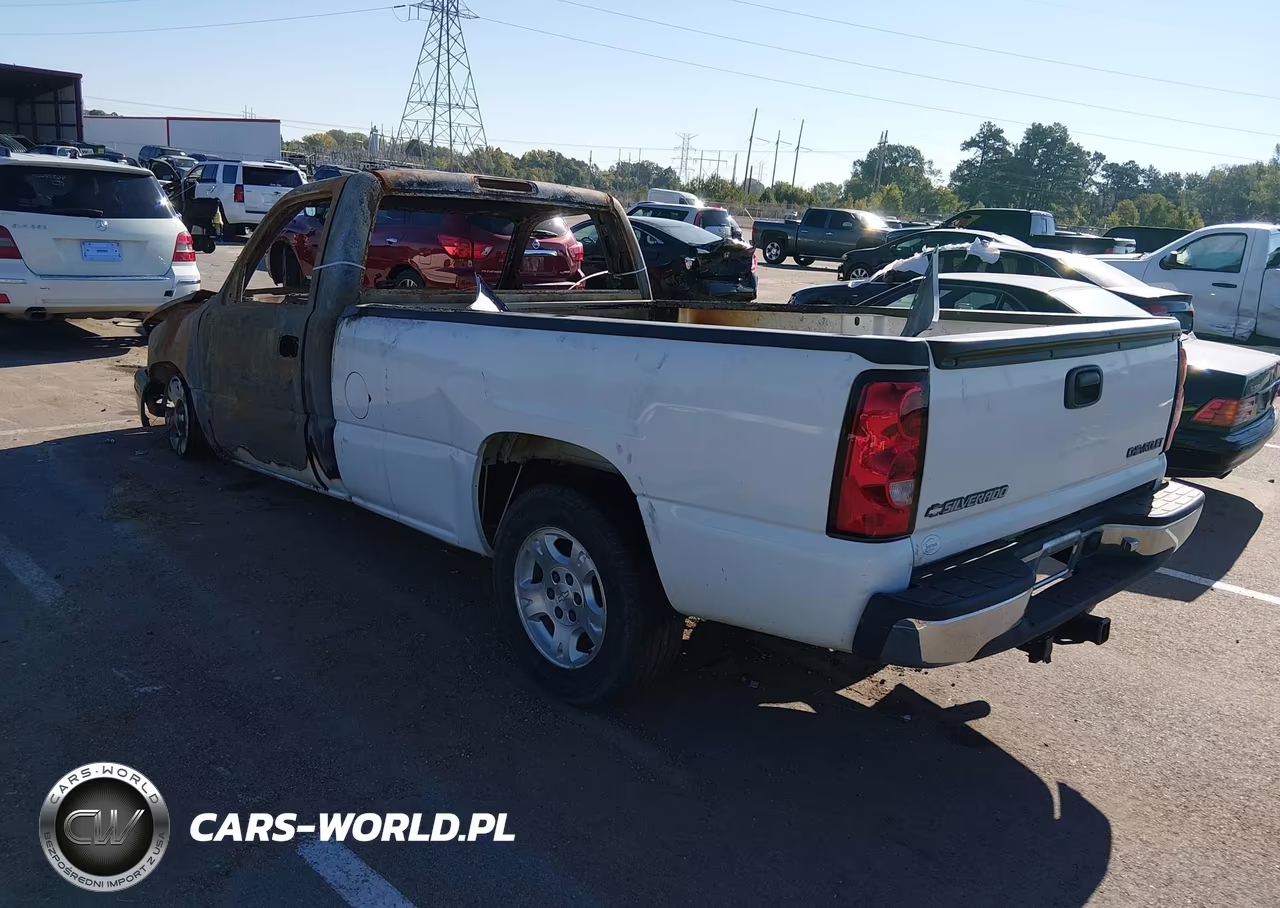 2006 Chevrolet Silverado 1500 Work Truck VIN:1GCEC14V06E237446 - 3