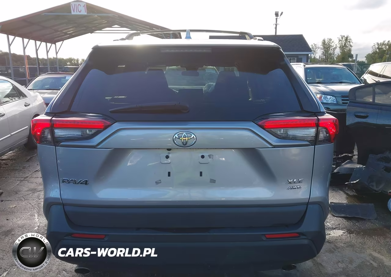 2021 Toyota Rav4 Xle VIN:2T3P1RFV6MC234536 - 17