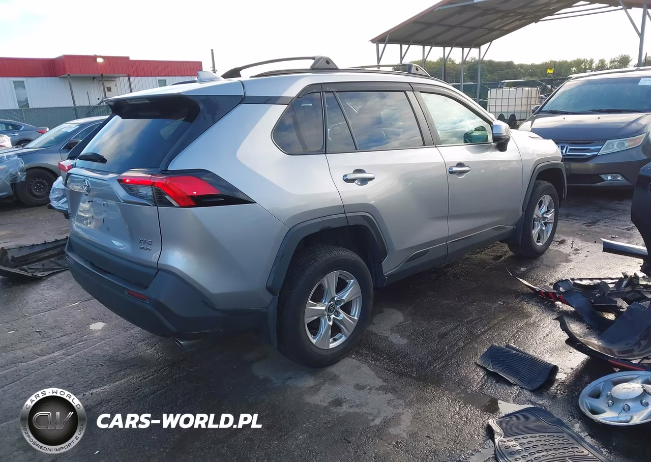 2021 Toyota Rav4 Xle VIN:2T3P1RFV6MC234536 - 4