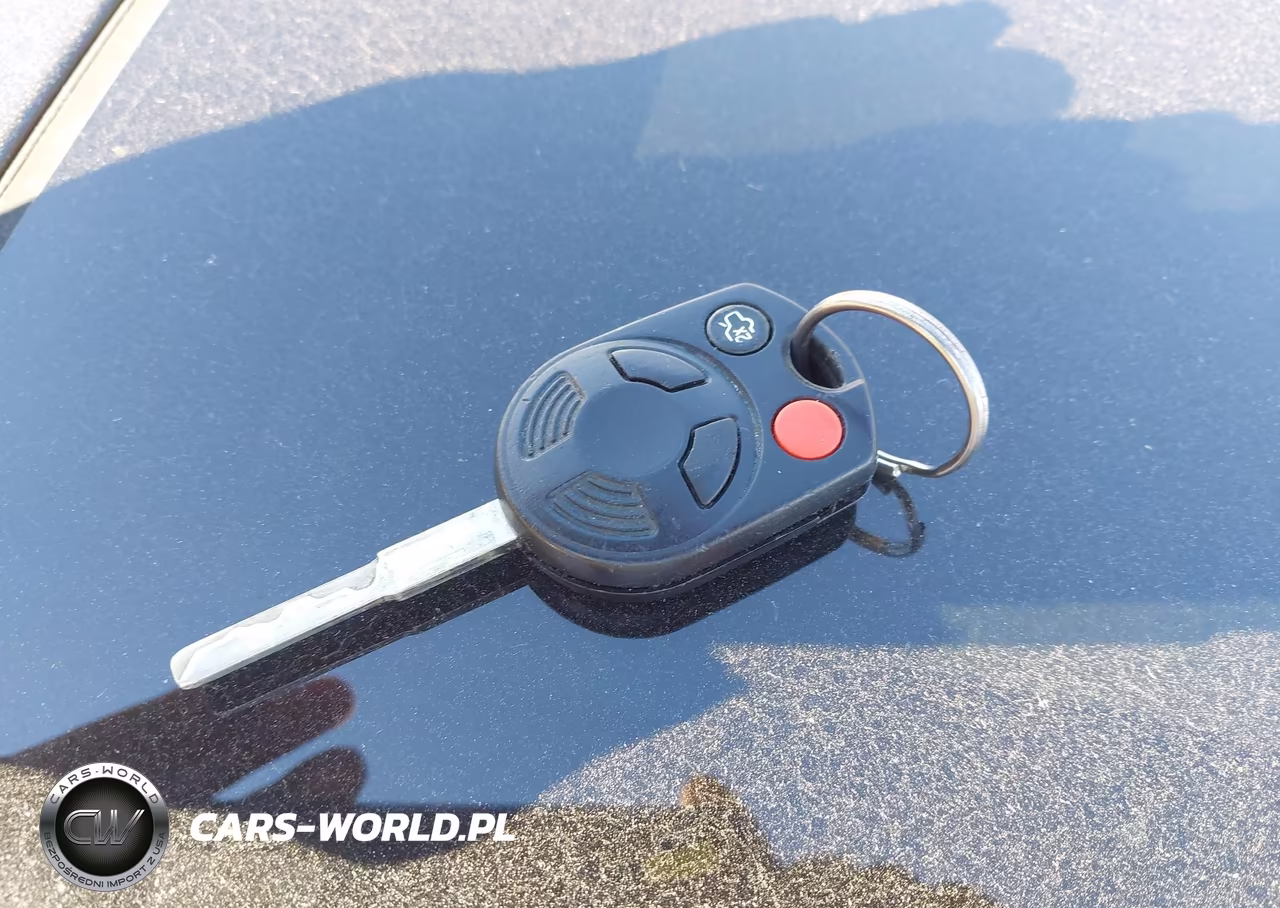 2015 Ford Focus Se VIN:1FADP3F20FL325543 - 11