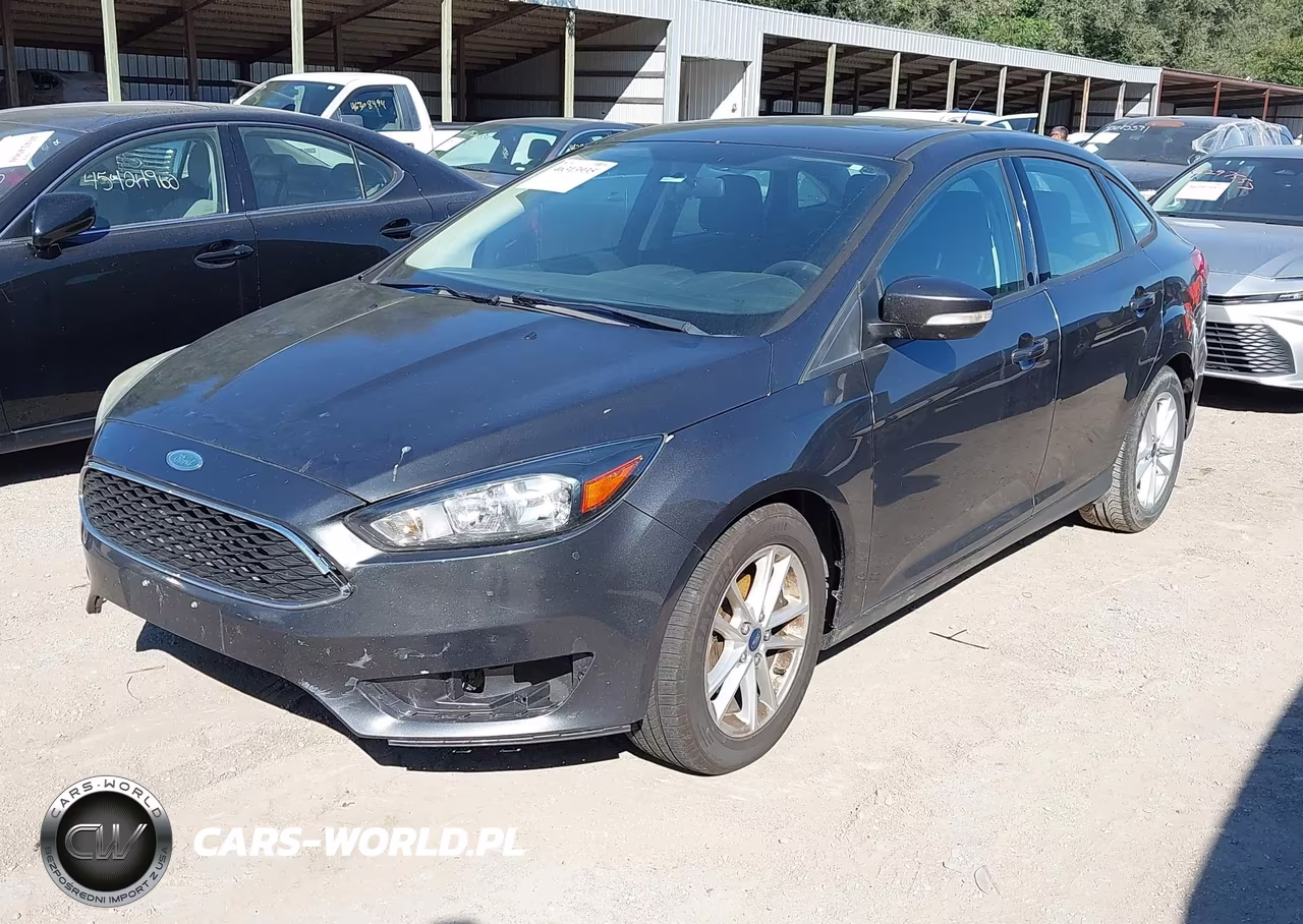 2015 Ford Focus Se VIN:1FADP3F20FL325543 - 2