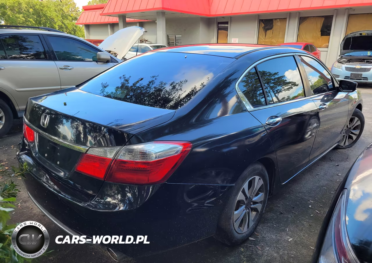 2013 Honda Accord Lx VIN:1HGCR2F37DA000210 - 4