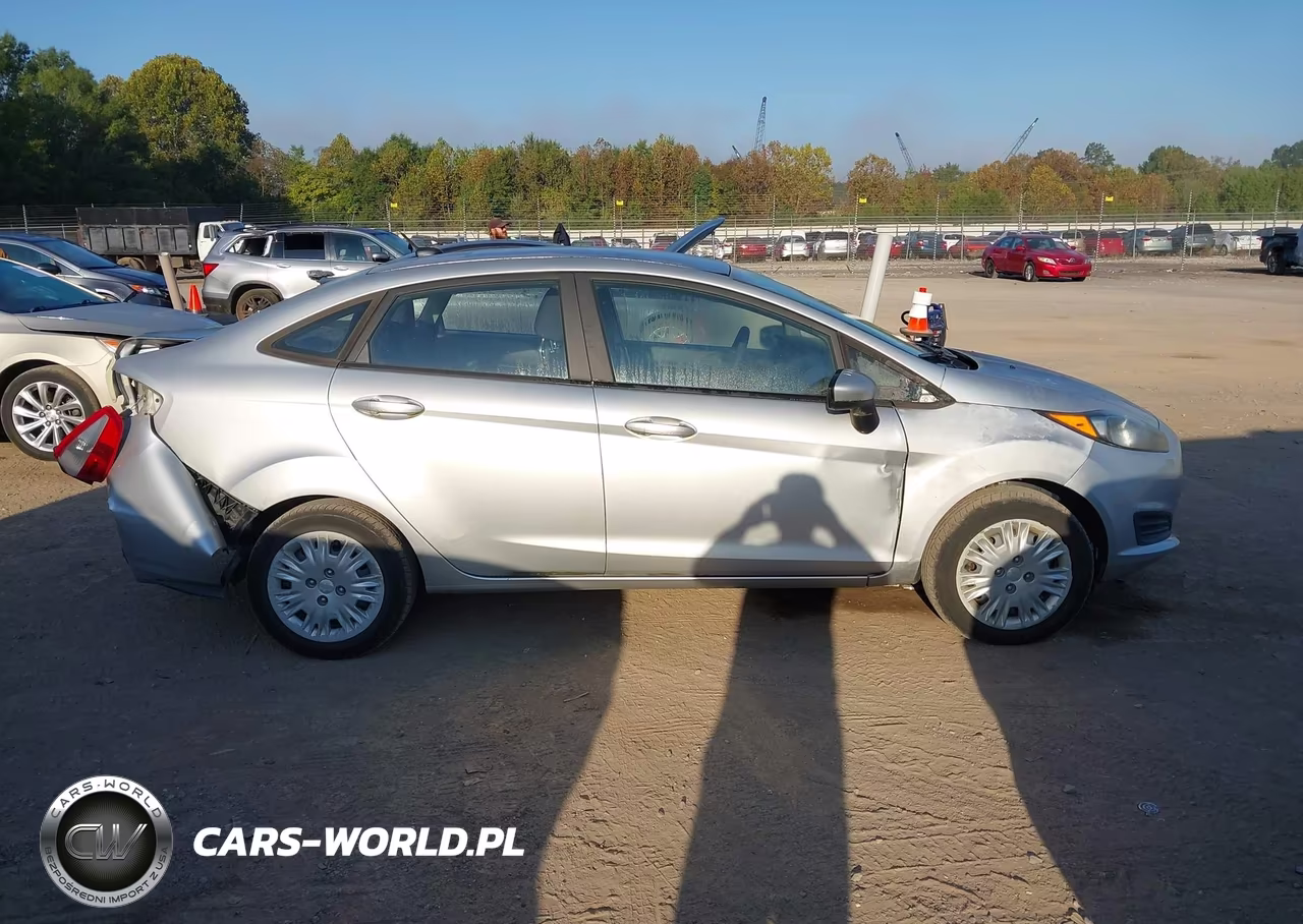 2016 Ford Fiesta S VIN:3FADP4AJ7GM164760 - 13