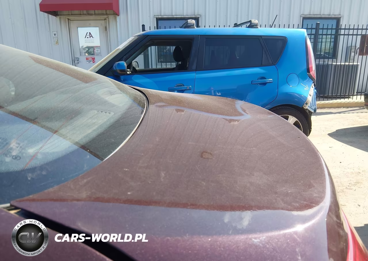 2018 Kia Forte Lx VIN:3KPFK4A79JE199520 - 12