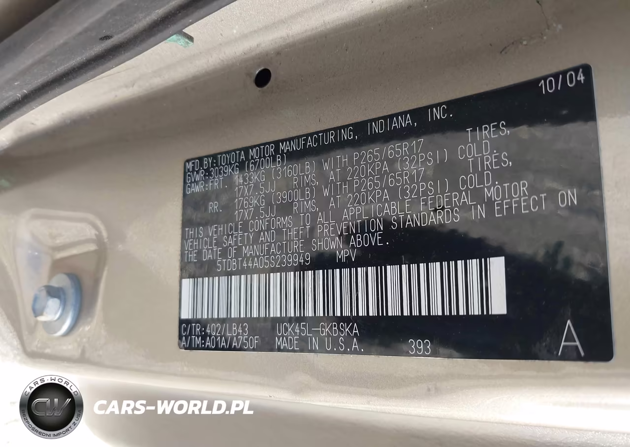 2005 Toyota Sequoia Sr5 V8 VIN:5TDBT44A05S239949 - 9