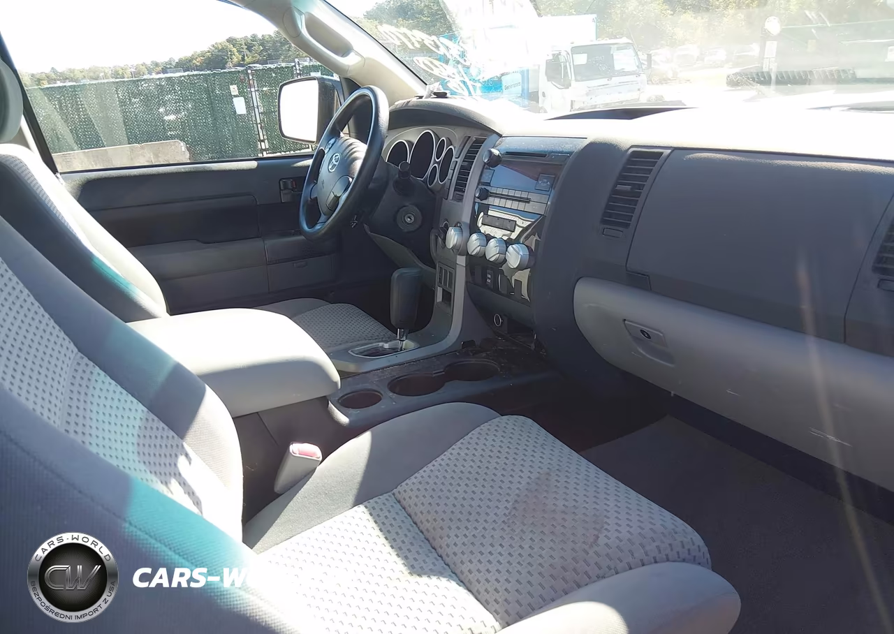 2010 Toyota Tundra Grade 5.7L V8 VIN:5TFUY5F16AX135323 - 5