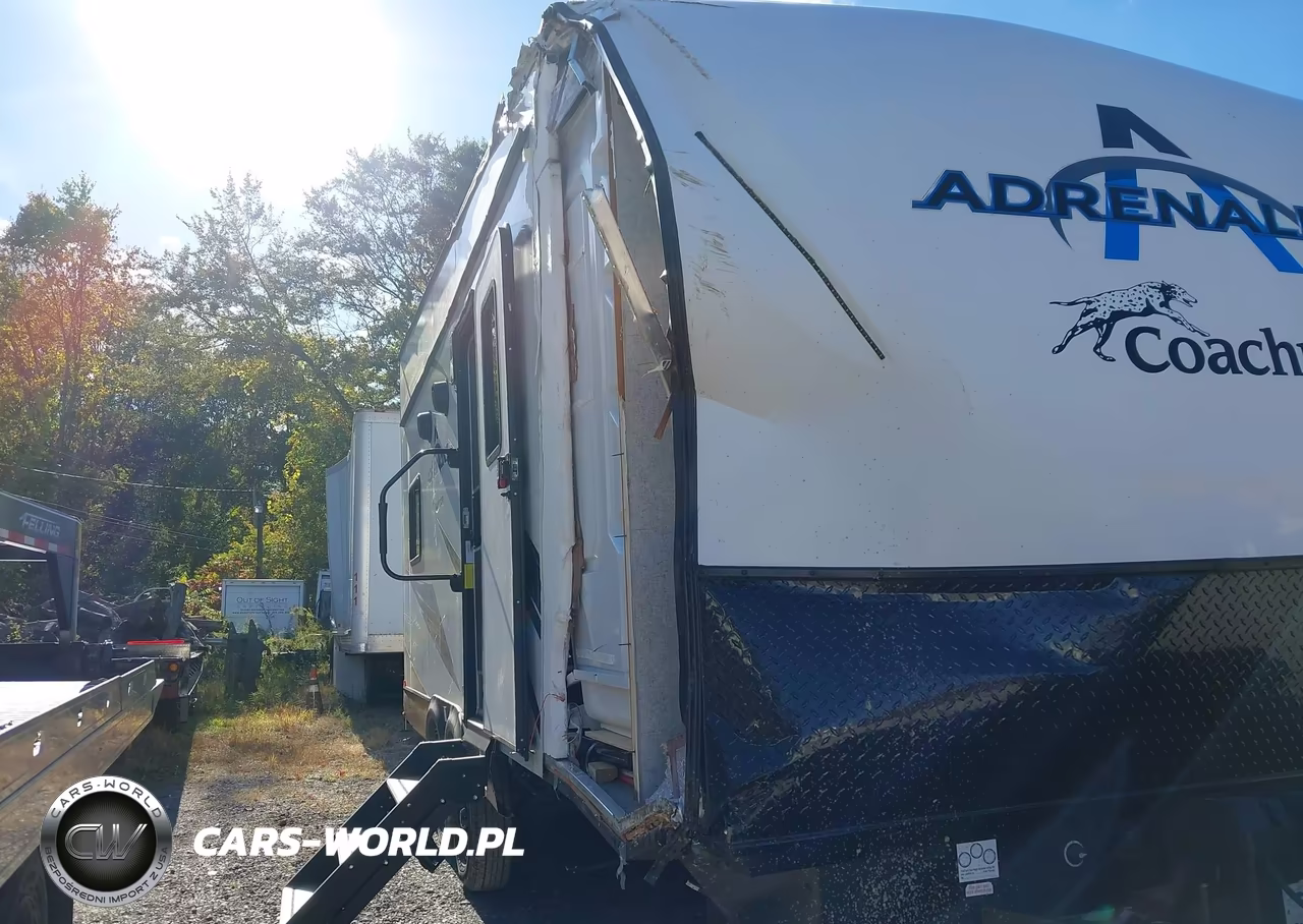 2019 Coachmen Adrenaline VIN:5ZT2ANHB5K7019094 - 6