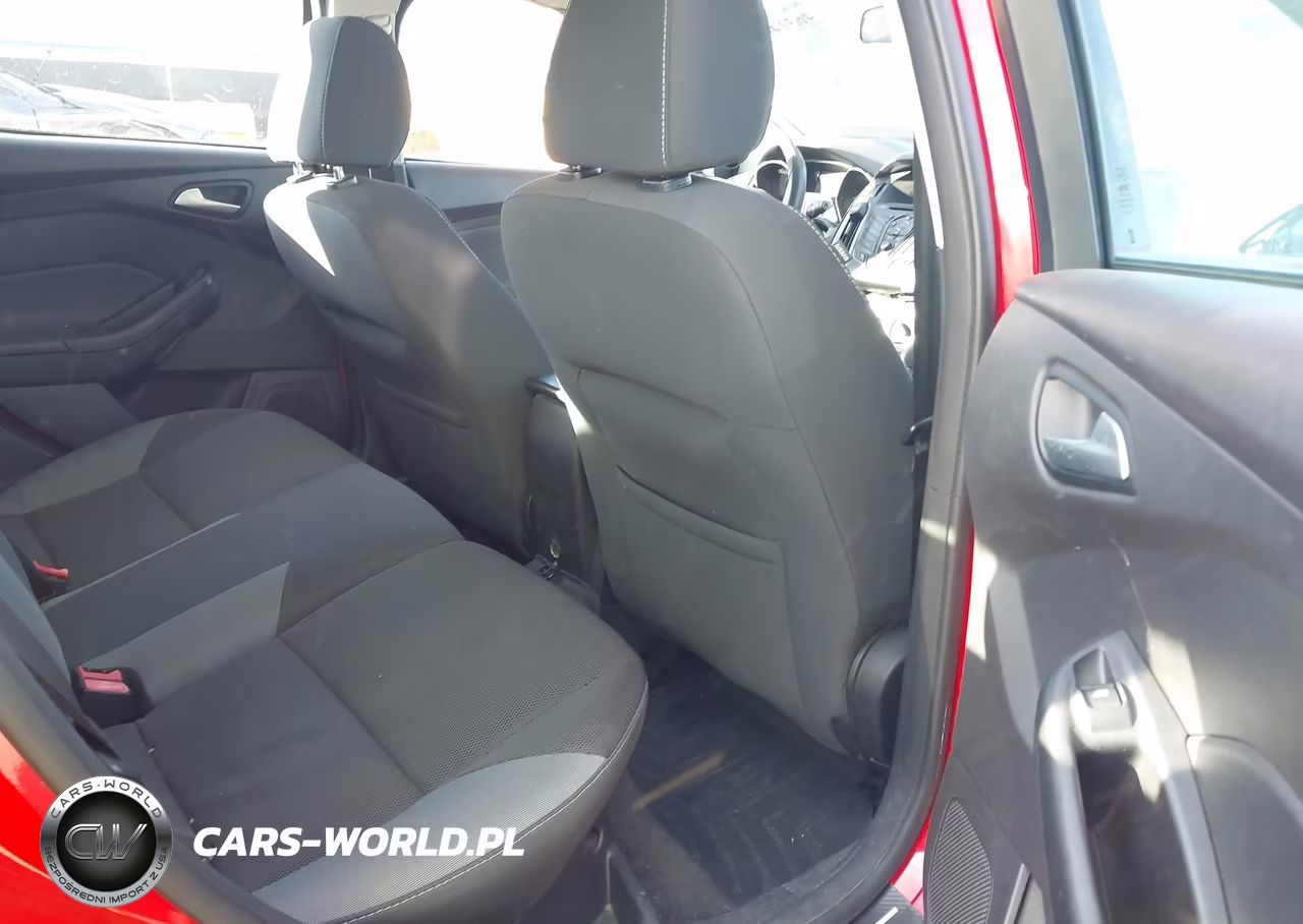 2014 Ford Focus Se VIN:1FADP3K26EL136481 - 8