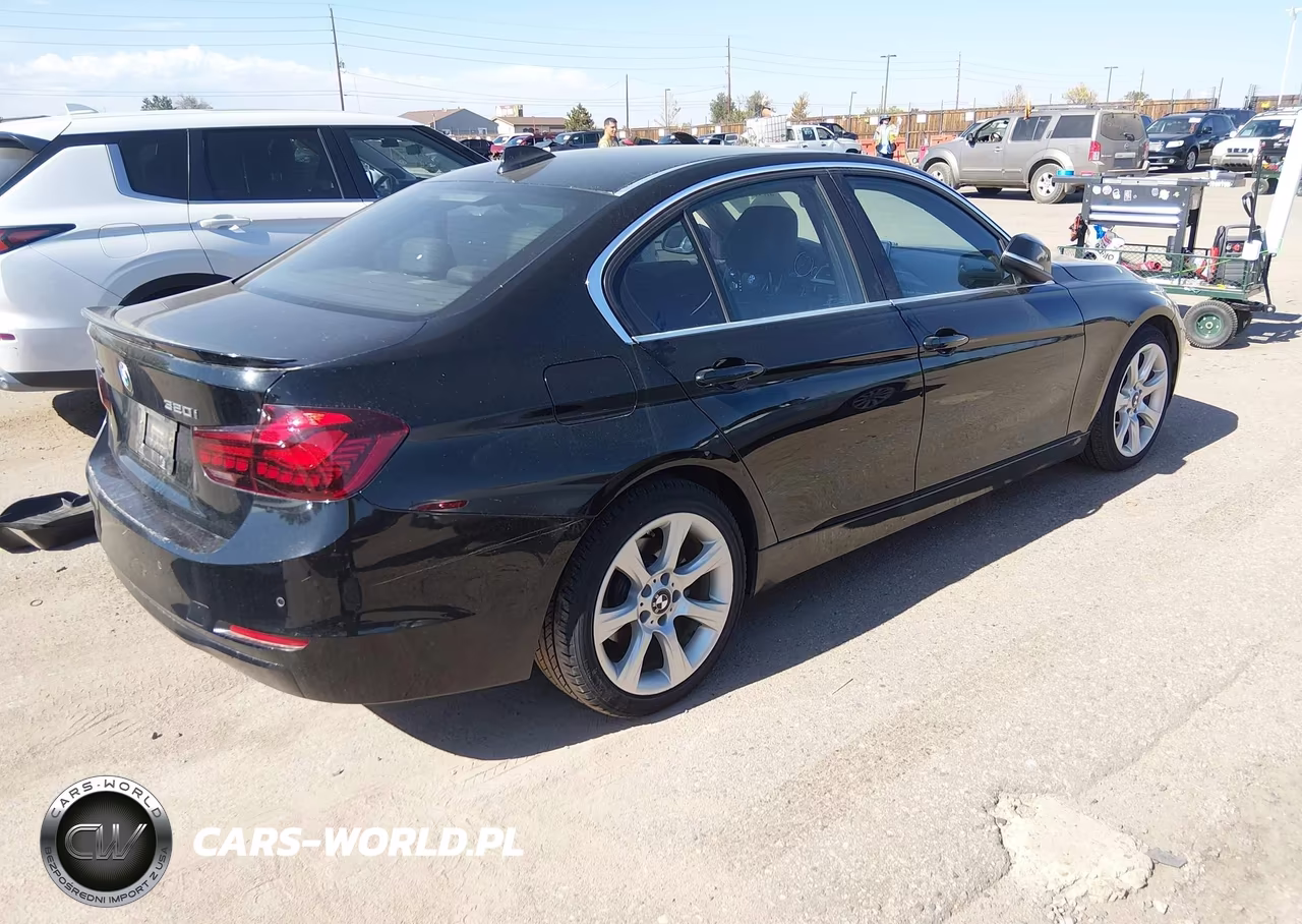 2015 BMW 320I xDrive VIN:WBA3C3G51FNS76137 - 4