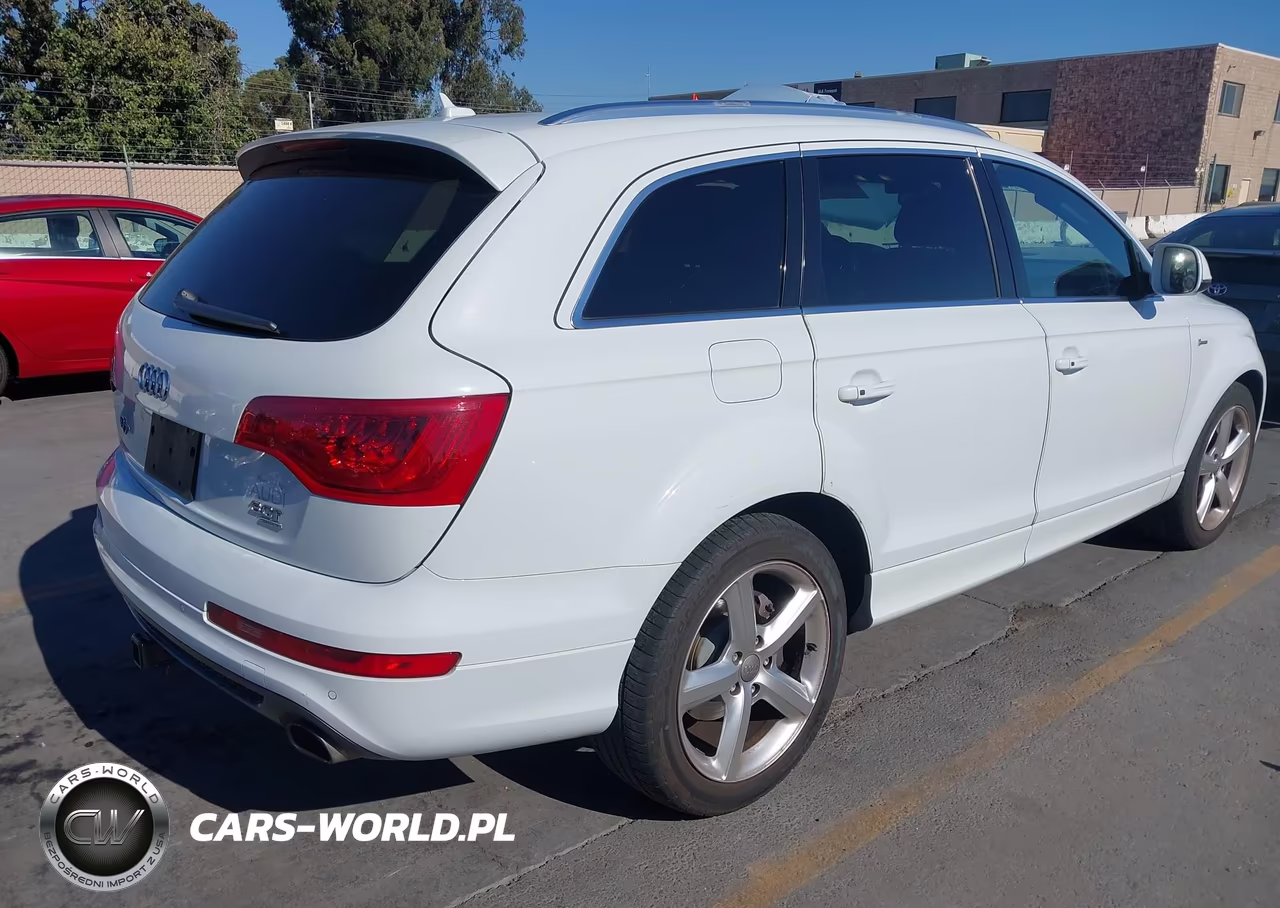 2014 Audi Q7 3.0T S Line Prestige VIN:WA1DGAFE3ED007198 - 4