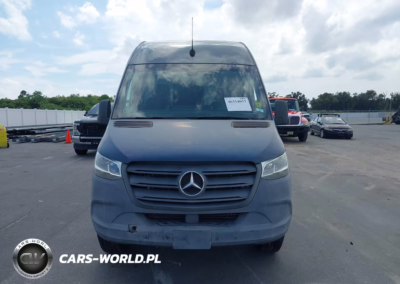 2019 Mercedes-Benz Sprinter 2500 High Roof V6 VIN:WD4PF1CD9KT012043 - 12