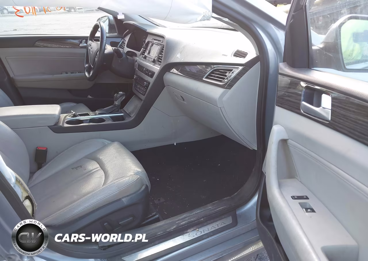 2015 Hyundai Sonata Limited VIN:5NPE34AF4FH018701 - 5