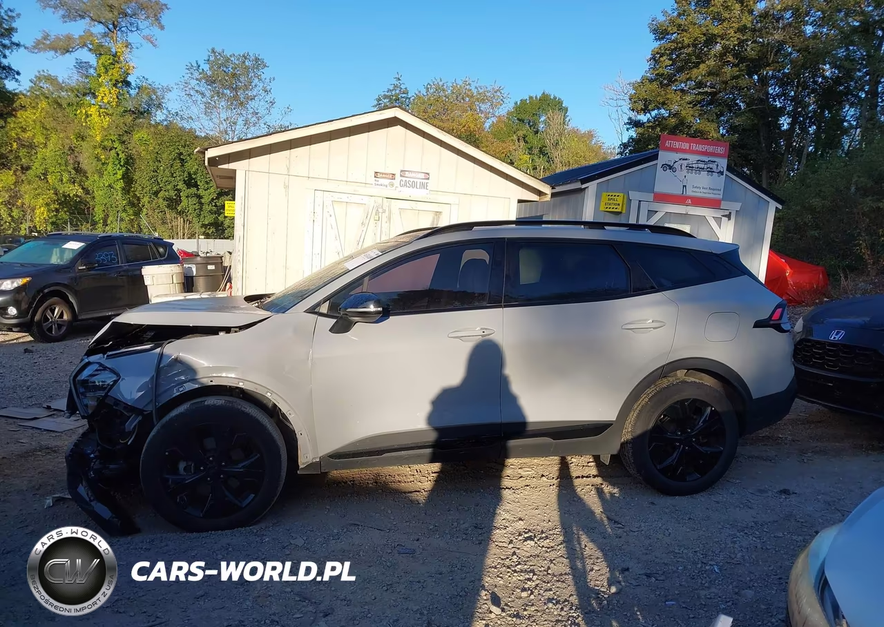 2025 Kia Sportage X-Line VIN:5XYK6CDF8SG251479 - 14