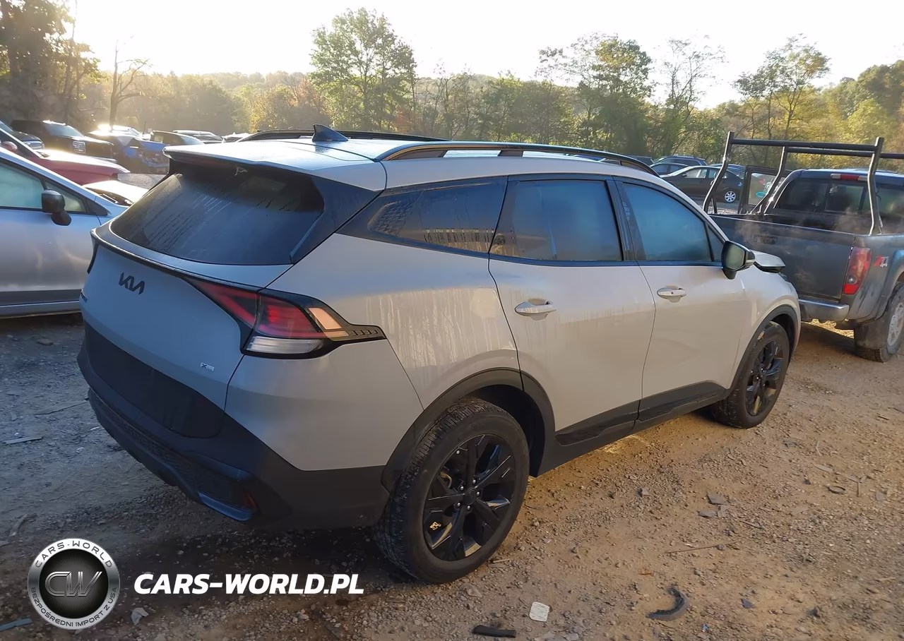 2025 Kia Sportage X-Line VIN:5XYK6CDF8SG251479 - 4