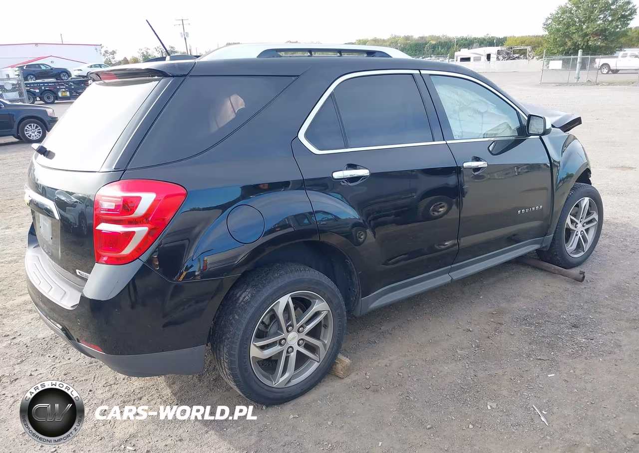2017 Chevrolet Equinox Premier VIN:2GNALDEKXH6285748 - 4