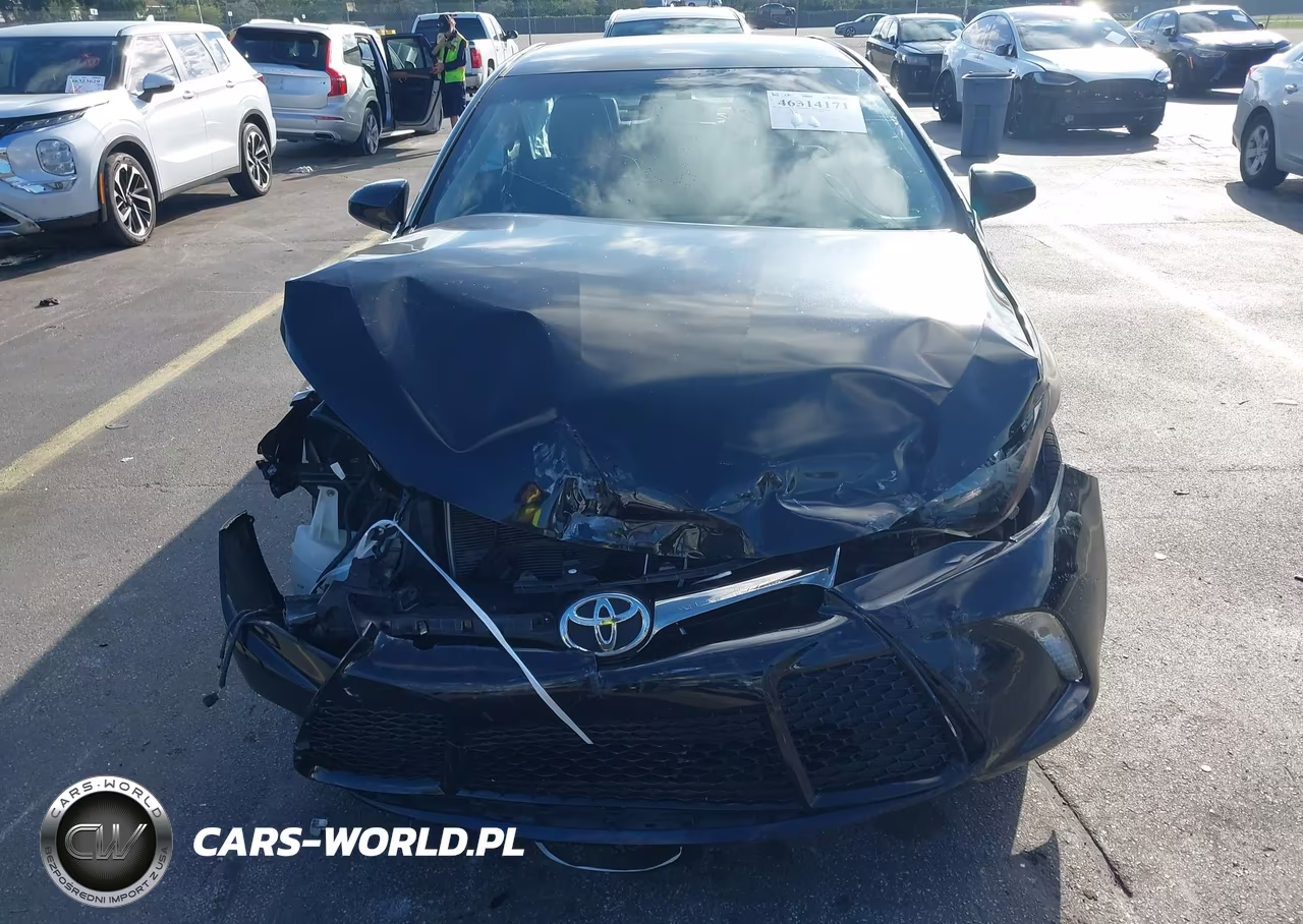 2015 Toyota Camry Se VIN:4T1BF1FK4FU979833 - 6