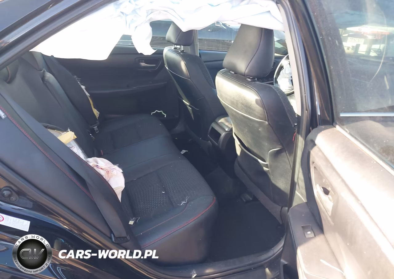 2015 Toyota Camry Se VIN:4T1BF1FK4FU979833 - 8