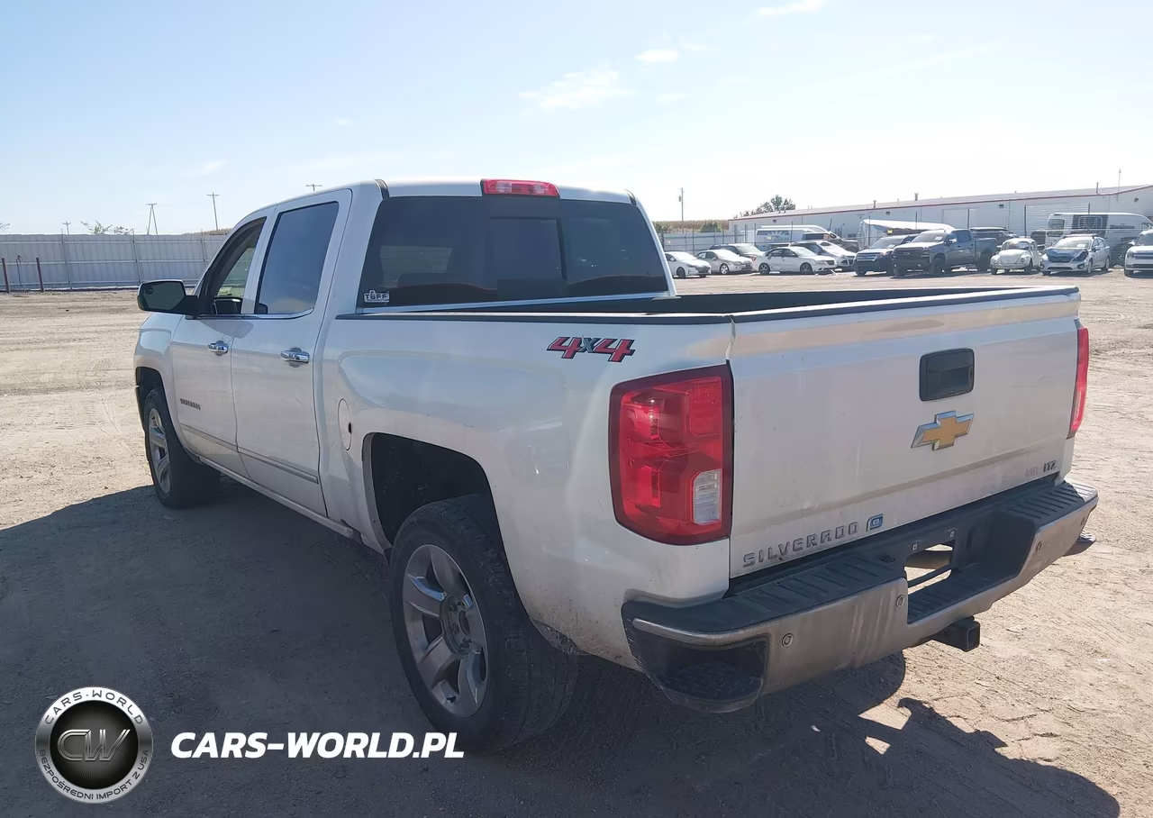 2018 Chevrolet Silverado 1500 1Lz VIN:3GCUKSER3JG107829 - 3