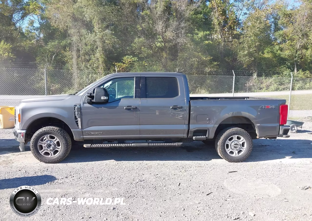 2025 Ford F-250 Xlt VIN:1FT7W2BT0SEC54040 - 14