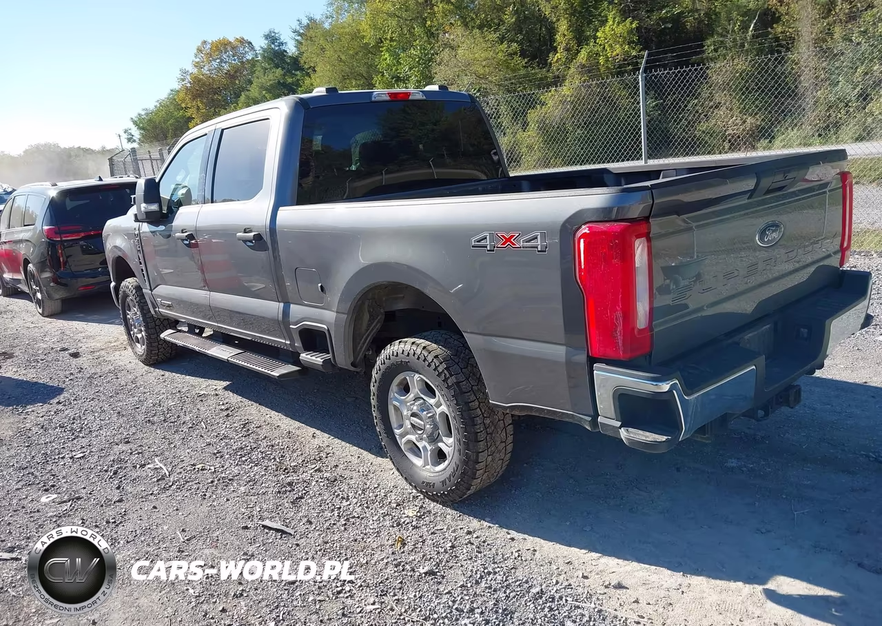 2025 Ford F-250 Xlt VIN:1FT7W2BT0SEC54040 - 3