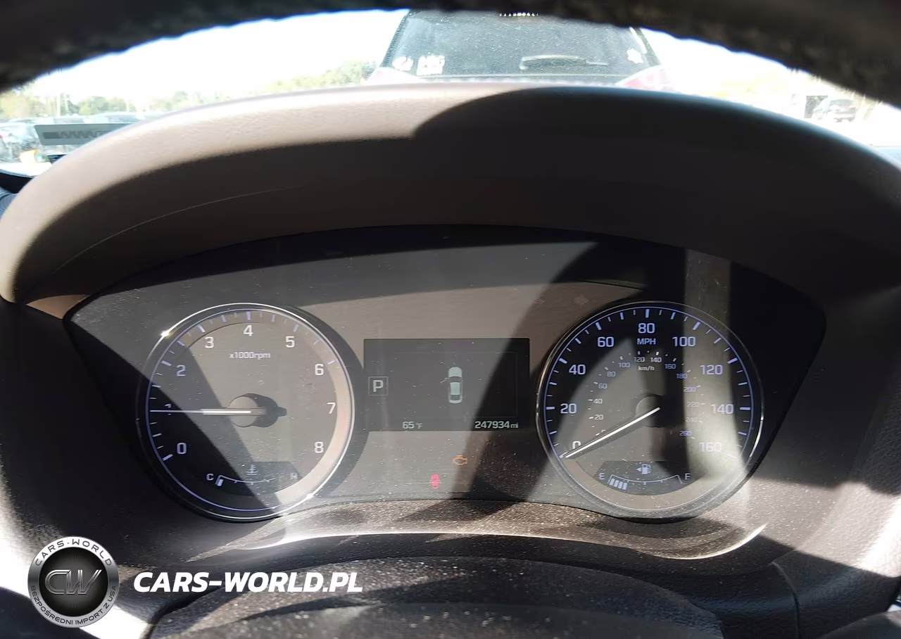 2015 Hyundai Genesis 3.8 VIN:KMHGN4JEXFU100055 - 7
