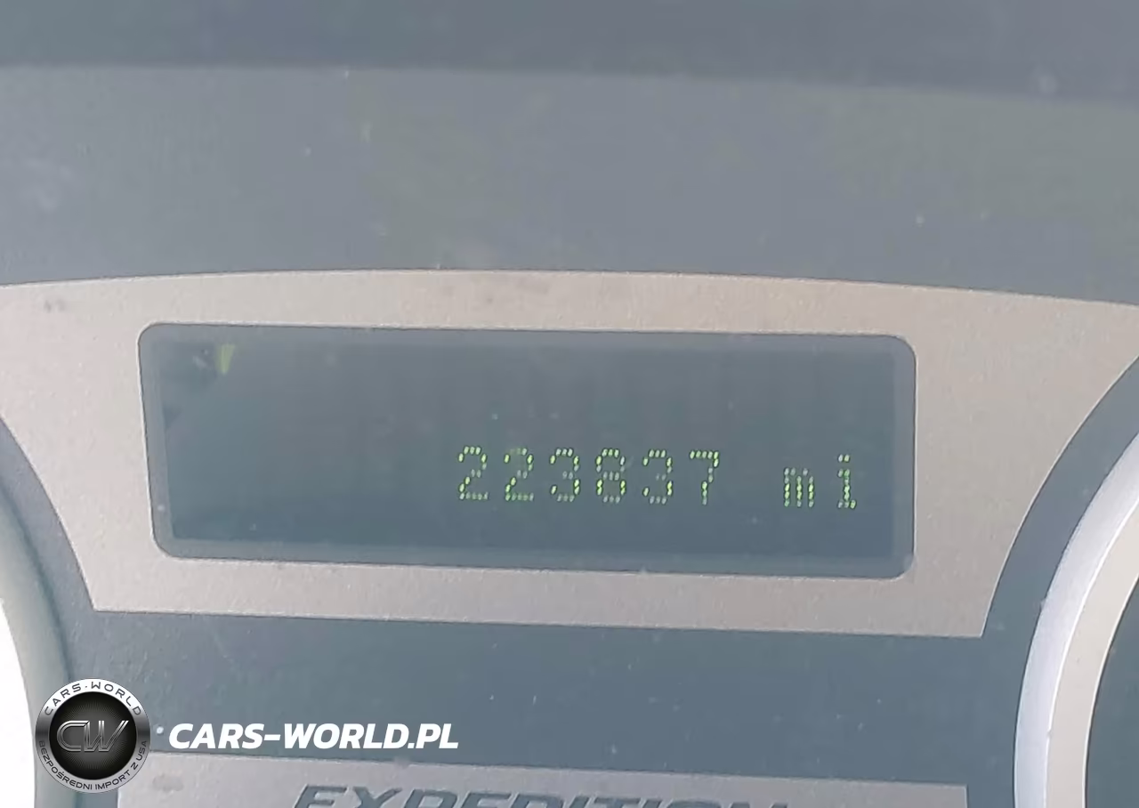 2005 Ford Expedition Eddie Bauer-King Ranch VIN:1FMPU17515LA04473 - 14
