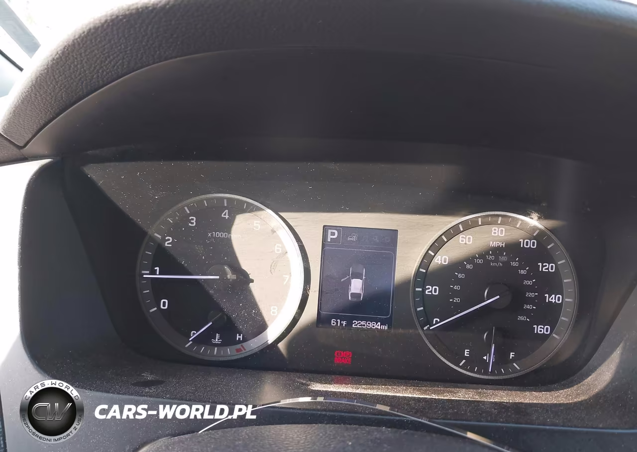 2015 Hyundai Sonata Sport VIN:5NPE34AF1FH099902 - 7