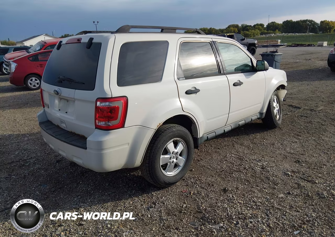 2012 Ford Escape Xlt VIN:1FMCU0D79CKC02588 - 4