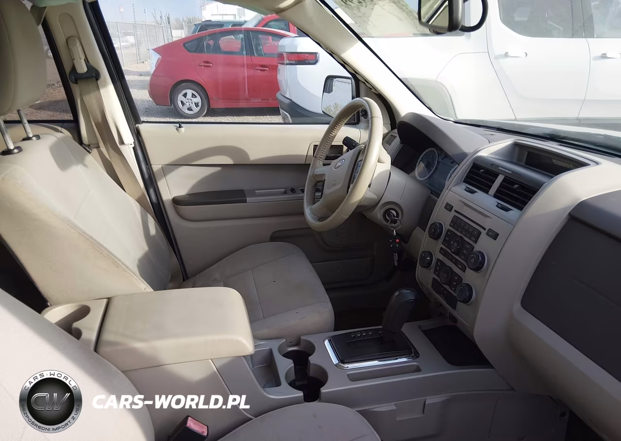 2012 Ford Escape Xlt VIN:1FMCU0D79CKC02588 - 5