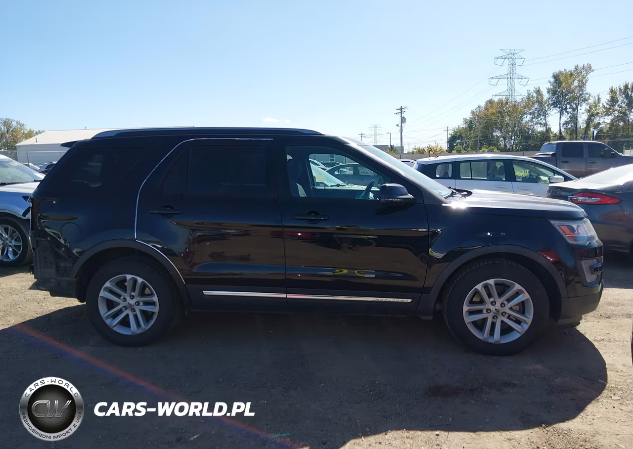 2016 Ford Explorer Xlt VIN:1FM5K7D89GGB12561 - 14