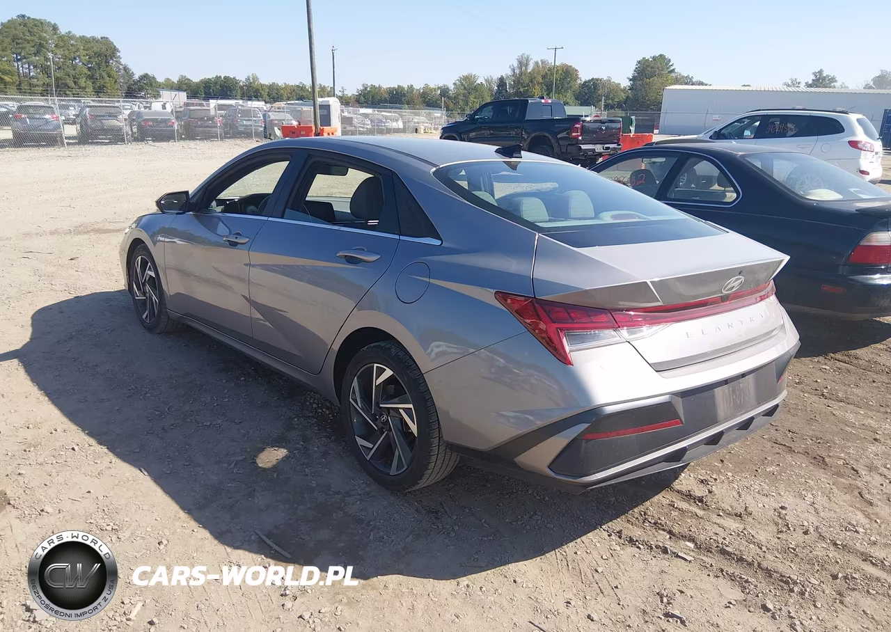 2025 Hyundai Elantra Sel Convenience VIN:KMHLS4DG3SU024242 - 3