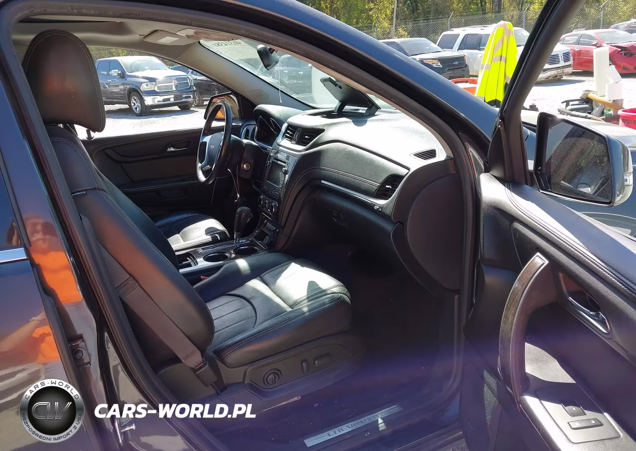 2015 Chevrolet Traverse Ltz VIN:1GNKVJKD6FJ358679 - 5
