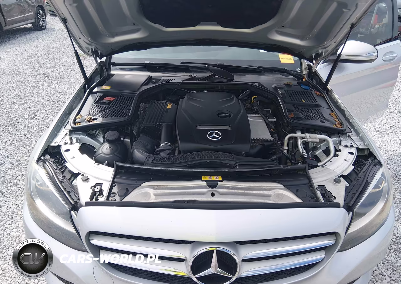 2015 Mercedes-Benz C 300 VIN:55SWF4JB6FU054153 - 10